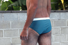 Load image into Gallery viewer, Sailing Brief - Mako Stripe
